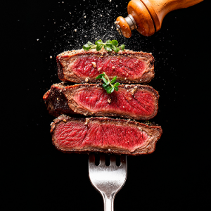 طبق لحم كبير