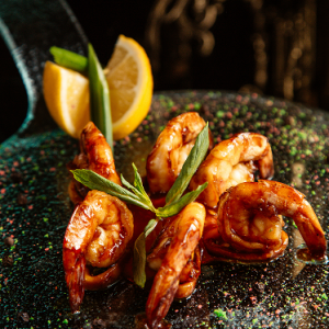 المأكولات البحرية واللحوم